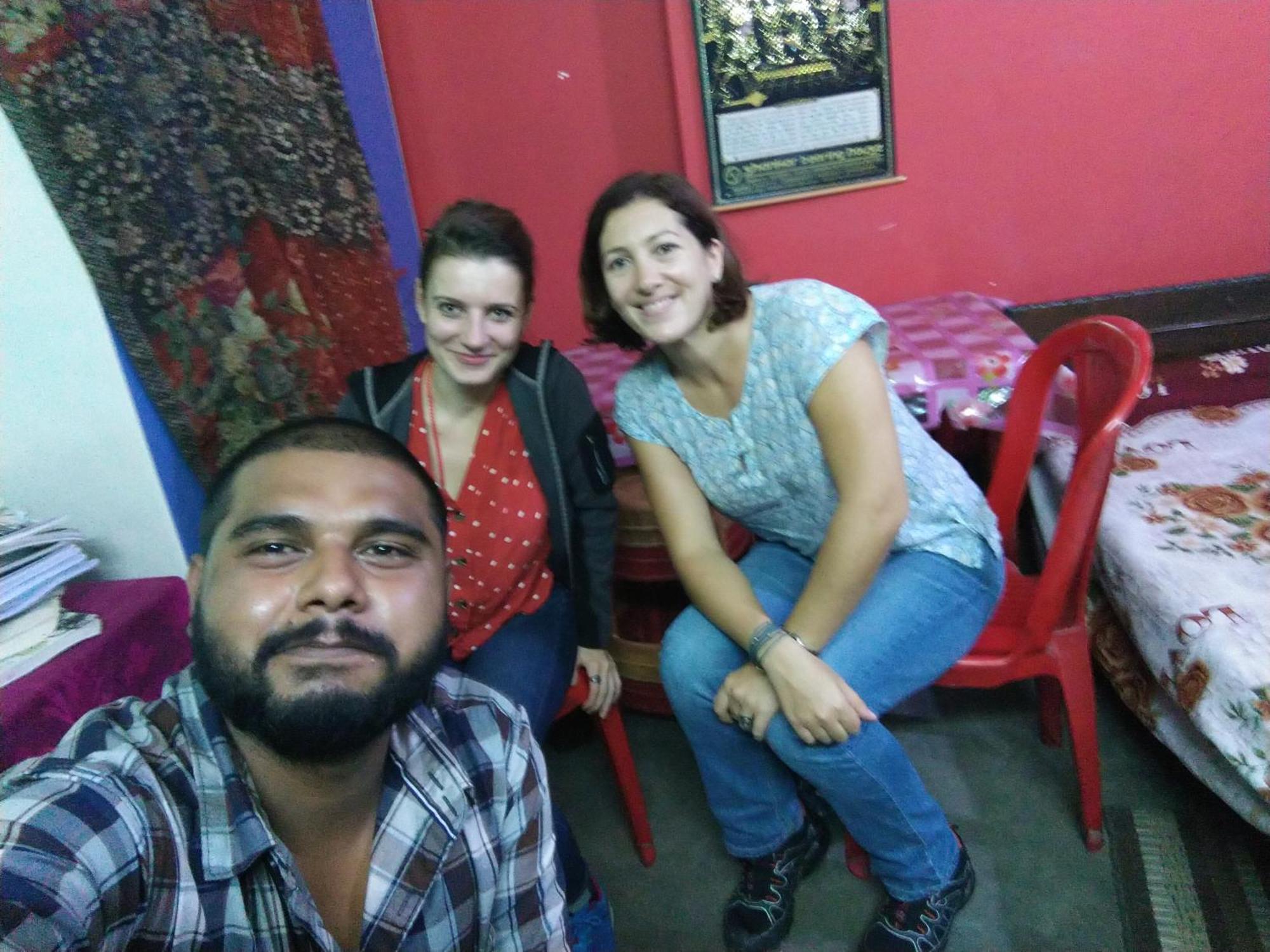 Atathi Niwas Guest House For Backpackers And Travellers Siliguri Quarto foto