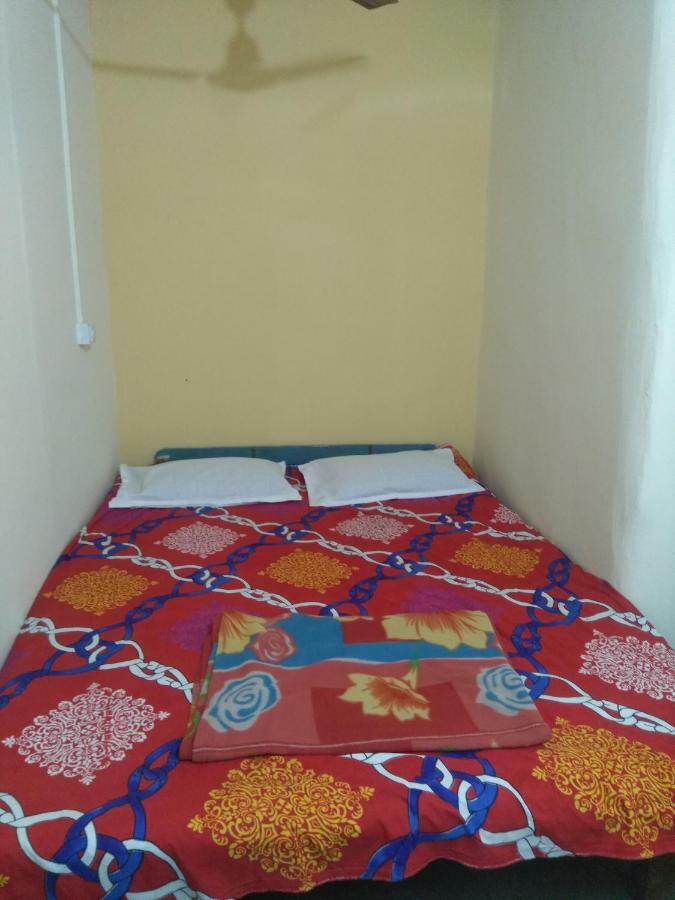 Atathi Niwas Guest House For Backpackers And Travellers Siliguri Exterior foto